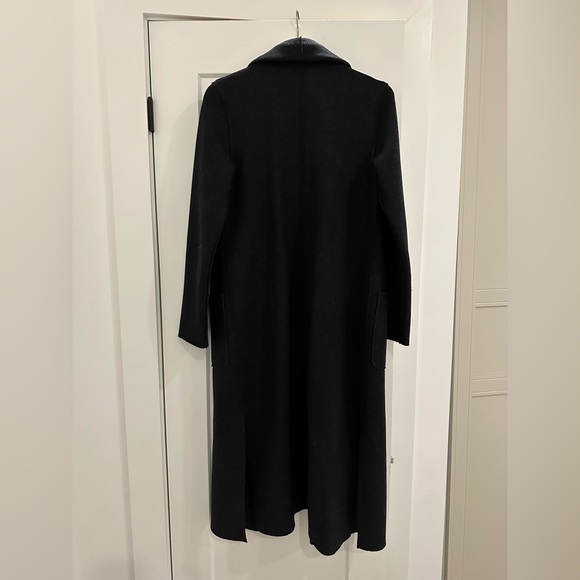 Luxe Lounge Jacket, The Group by Babaton, Aritzia - Picture 3 of 8